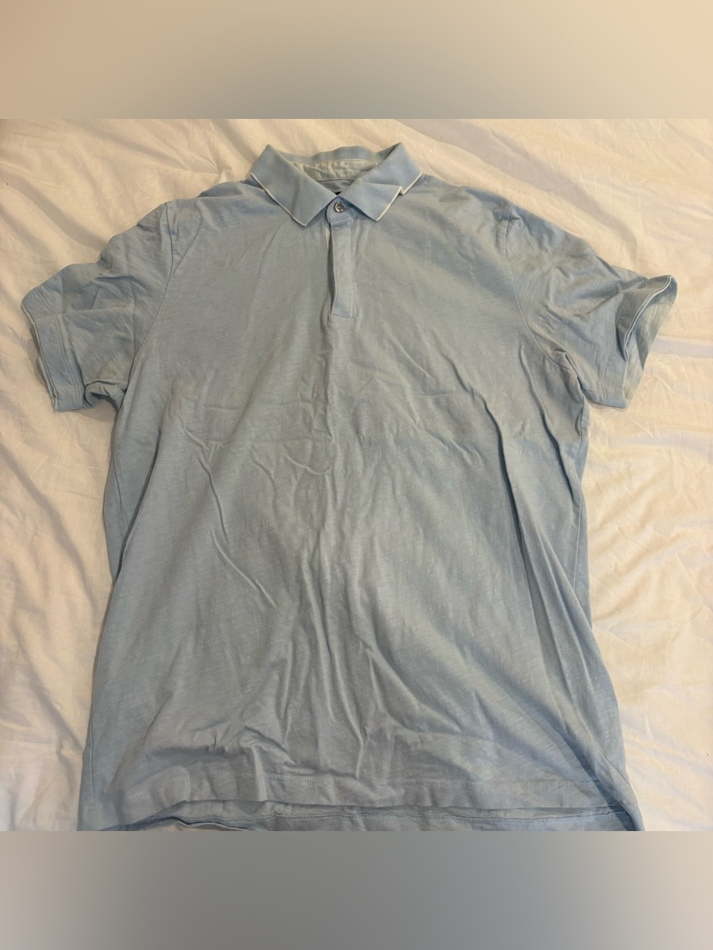 Men’s collared shirt
